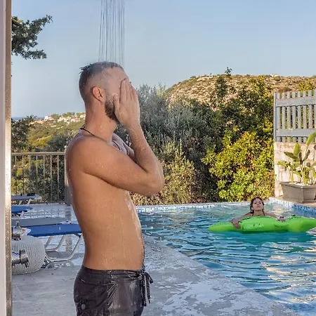 Villa Yolo Almyrida (Crete)