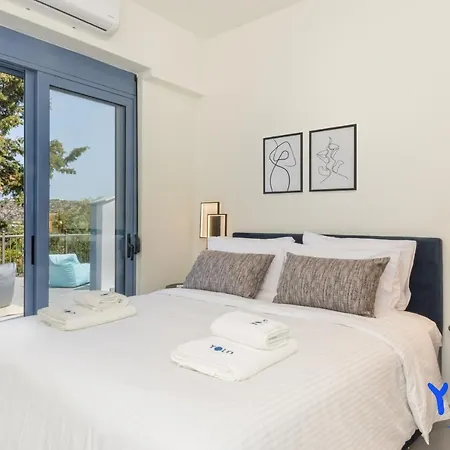 Yolo Villa Almyrida (Crete)
