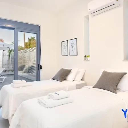 Yolo Villa Almyrida (Crete)